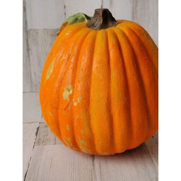 Vintage Matrix 1996 face foam lighted pumpkin Halloween decor - Picture 6 of 14